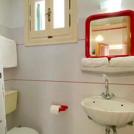 Sofia Ruby Studio - New For 2020 - Acharavi Center Appartement Acharavi (Corfu)