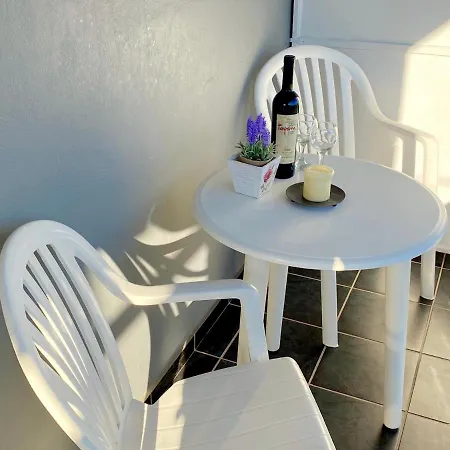 Sofia Ruby Studio - New For 2020 - Acharavi Center Appartement Acharavi (Corfu)